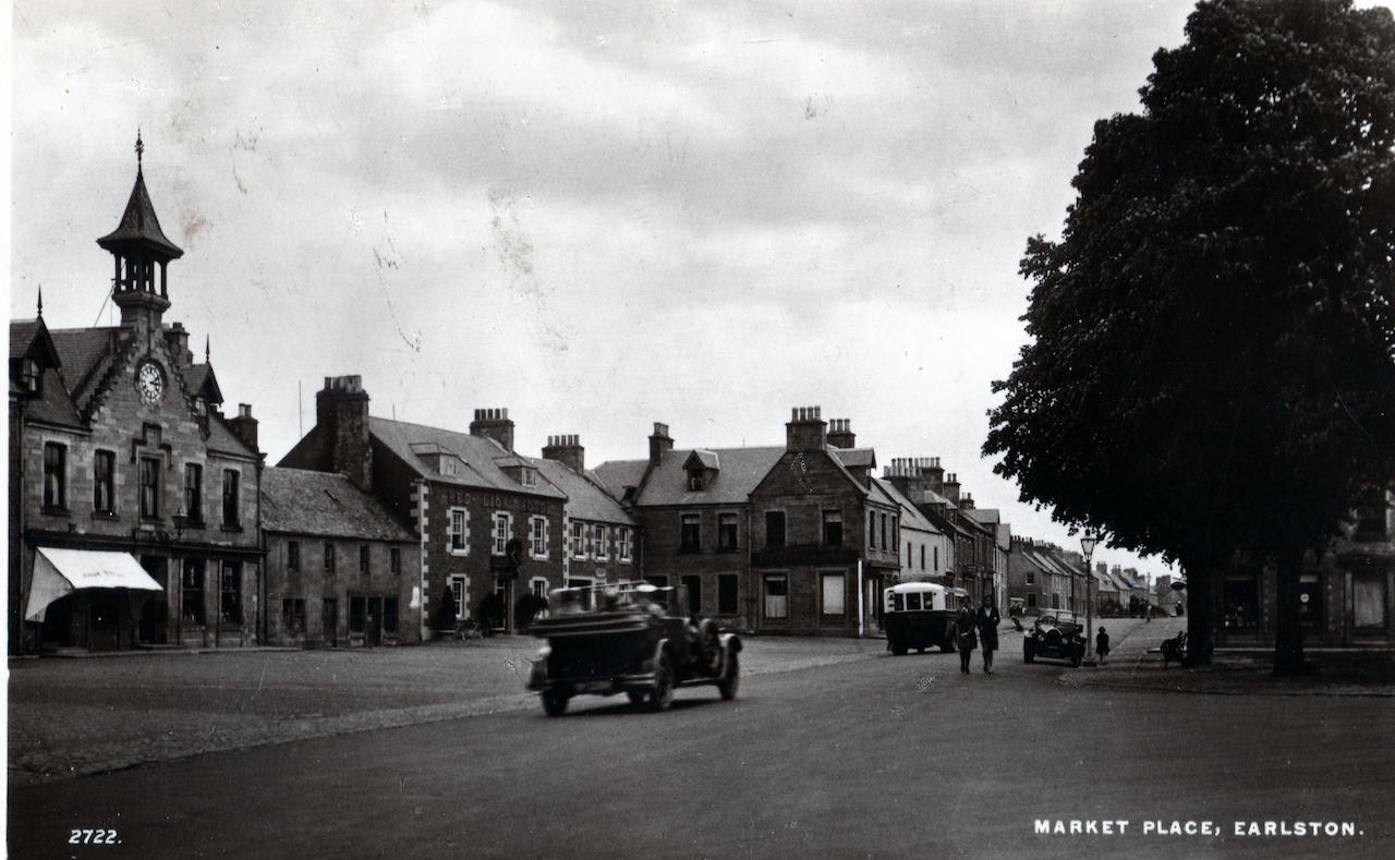 The Red Lion Earlston Exterior photo